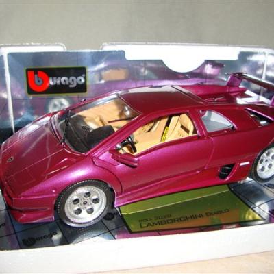 Bburago 1:18 Lamborghini Diablo 1990 paars 