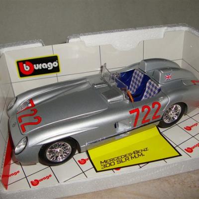 Bburago 1:18 Mercedes Benz SLR  NR.72