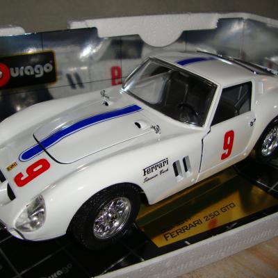 Bburago 1:18 Ferrari 250 GTO No9