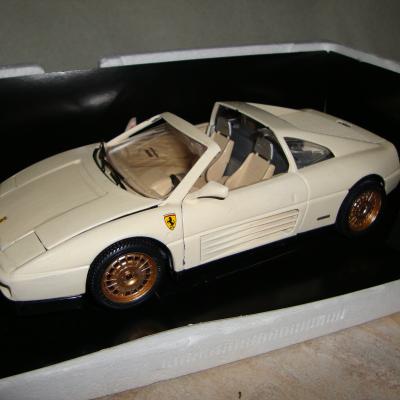 Bburago 1:18 Ferrari 348 targa  