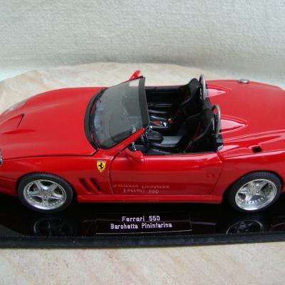 Bburago 1:18 Ferrari 550 Barchetta