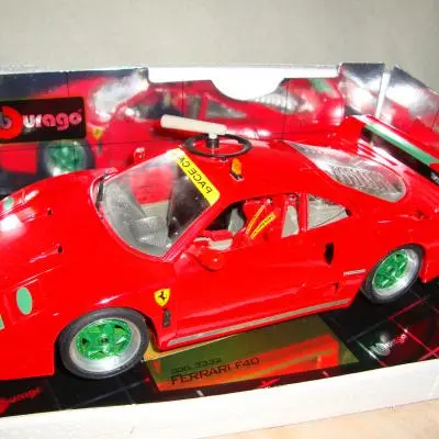 Bburago 1:18 Ferrari F40 Pace Car