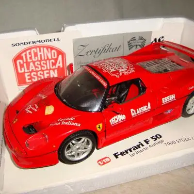 Bburago 1:18 Ferrari F50 Techno
