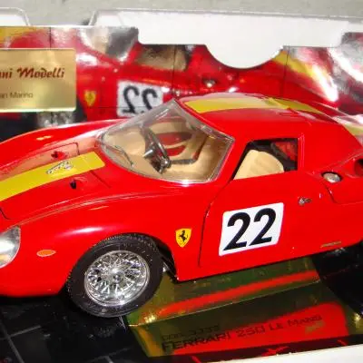 Bburago 1:18 Ferrari 250 LM 22
