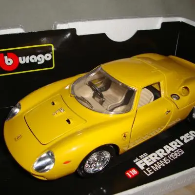 Bburago 1:18 Ferrari 250 Le Mans 