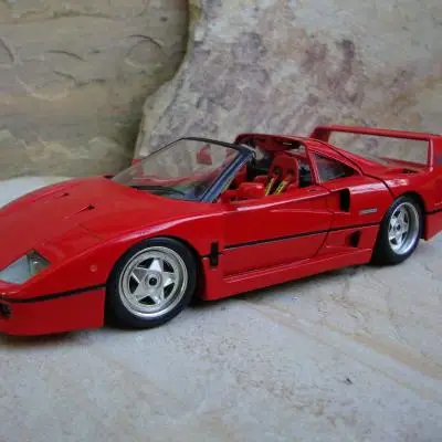 Bburago 1:18 Ferrari F40 Targa 
