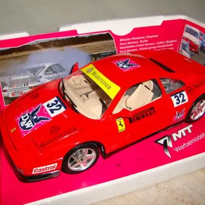 Bburago 1:18 Ferrari 348 TB No.32