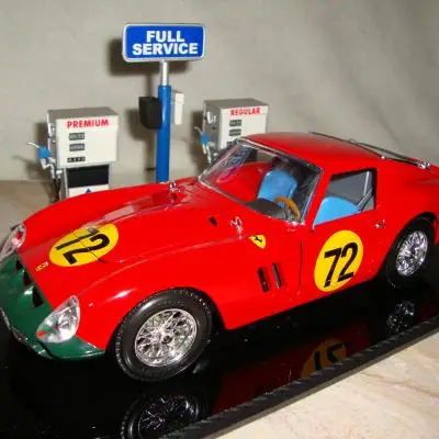 Bburago 1:18 Ferrari 250 GTO 72