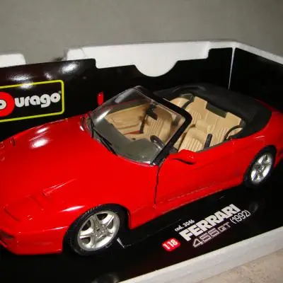 Bburago 1:18 Ferrari 456 GT 3046