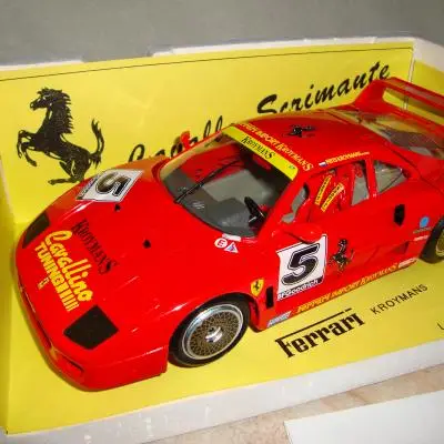 Bburago 1:18 Ferrari F40 Kroymans